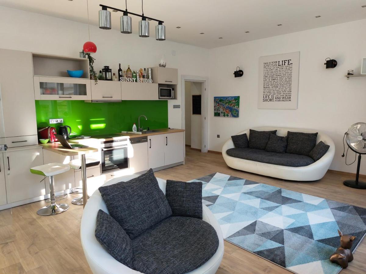Sunny Studio At The Castle Budapest Extérieur photo