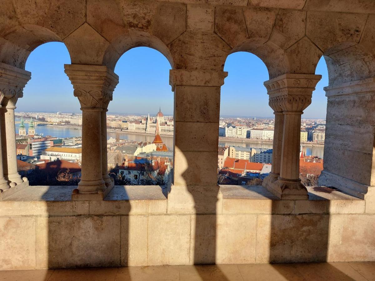 Sunny Studio At The Castle Budapest Extérieur photo
