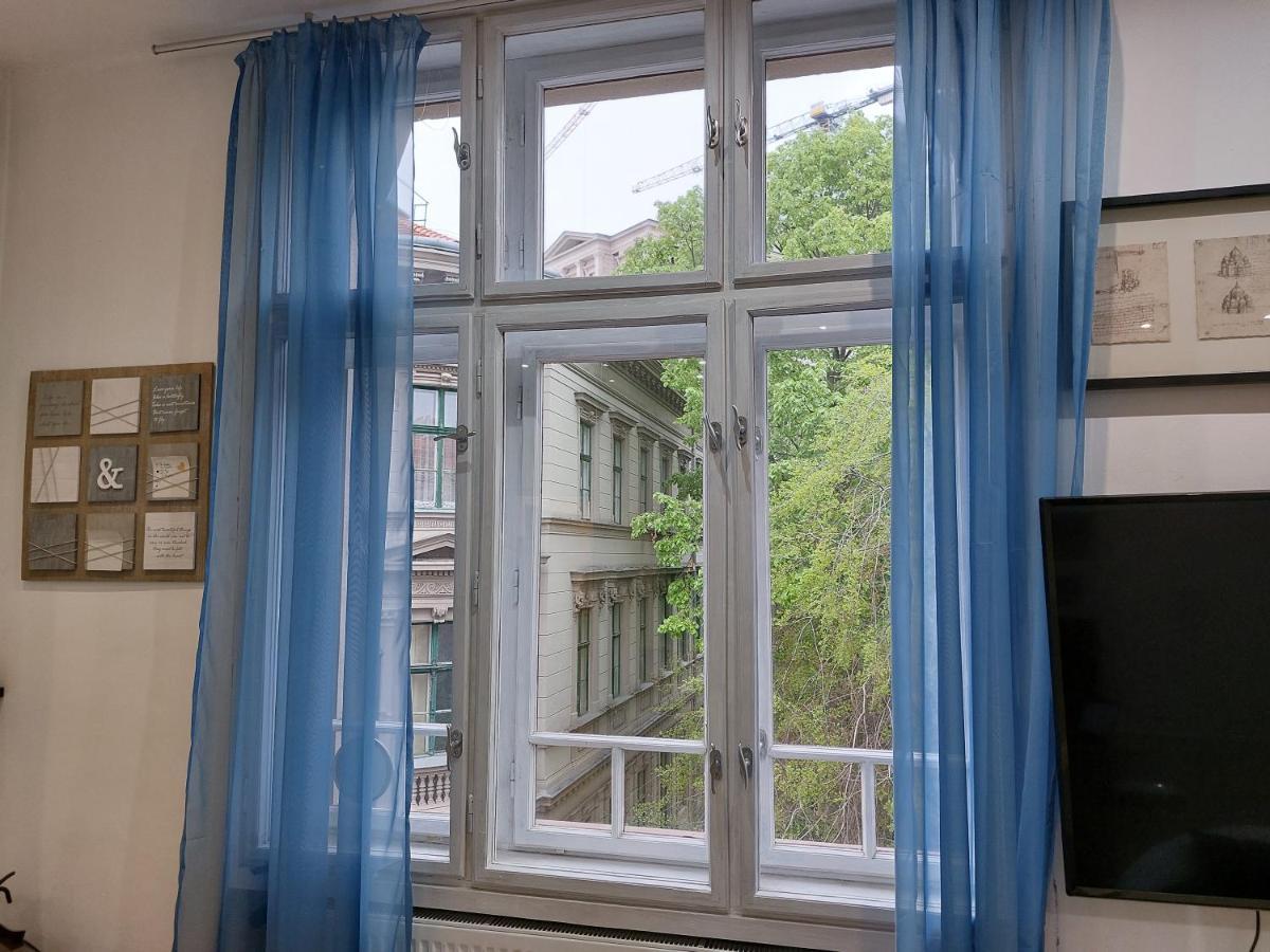 Sunny Studio At The Castle Budapest Extérieur photo
